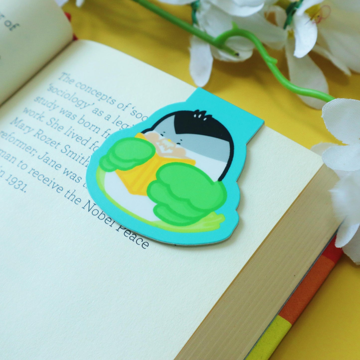 Aromantic Flag Magnetic Bookmark- Subtle LGBT Aromantic Mascot Arrow- Kawaii Bird Eating Book Bookmark
